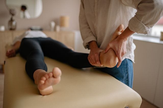 Foot Pain Physiotherapy in Brooks: 2026 Recovery Guide