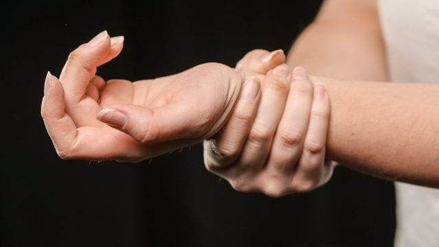 Carpal Tunnel Physiotherapy Brooks: 2026 Treatment Guide